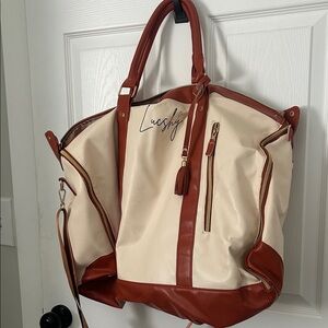 Lucshy Brand Cream and Brown Women's Travel Bag